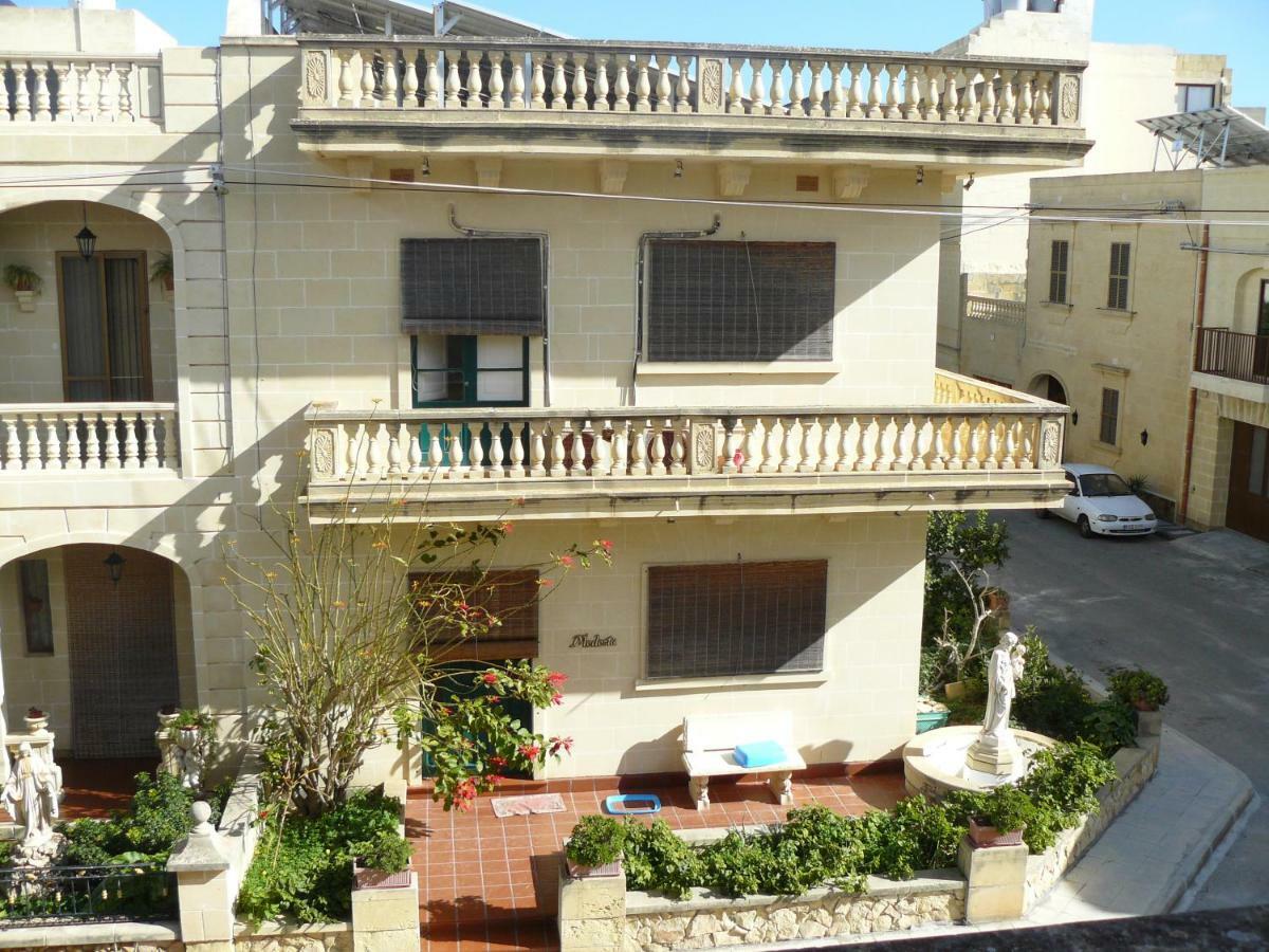 Acomodation House Kavarna Xagħra Eksteriør bilde