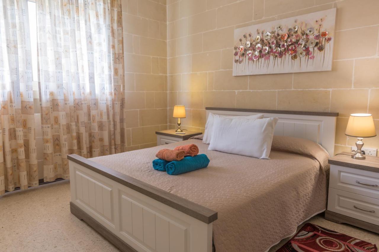 Acomodation House Kavarna Xagħra Eksteriør bilde