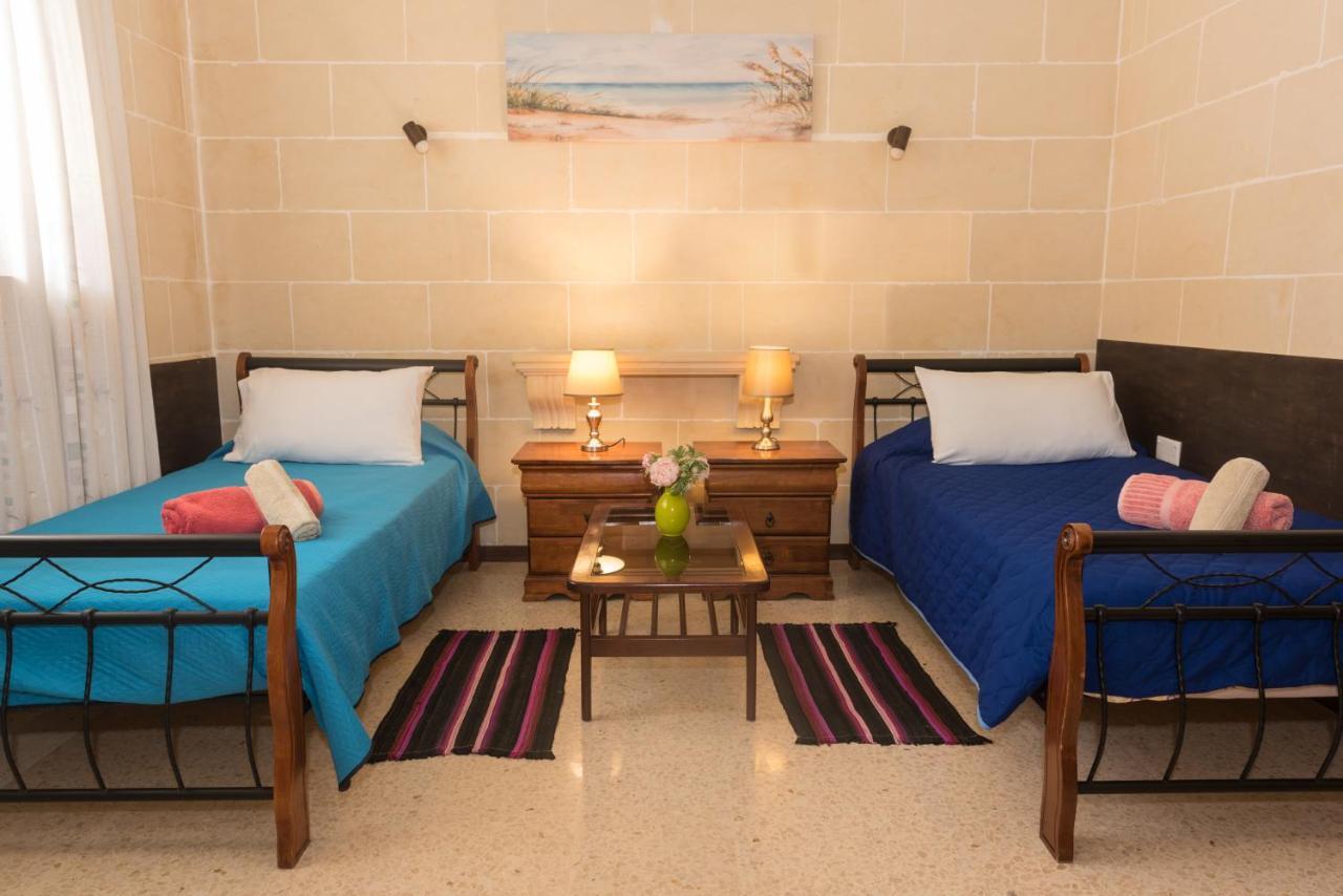 Acomodation House Kavarna Xagħra Eksteriør bilde